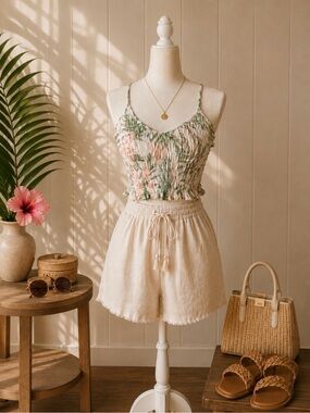 SMALL Ocean Drive Layla Keyhole Crop Top
